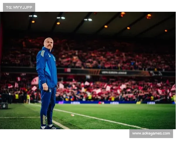 诺丁汉森林主帅肖恩戴奇下课，赛季三换帅保级失败